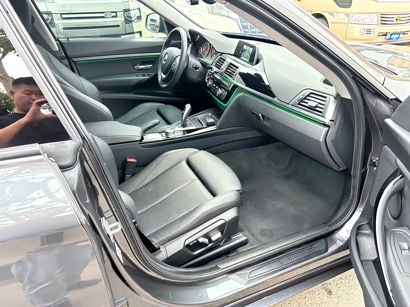 BMW 3 Series GT 2018 320i Fashion фото 15