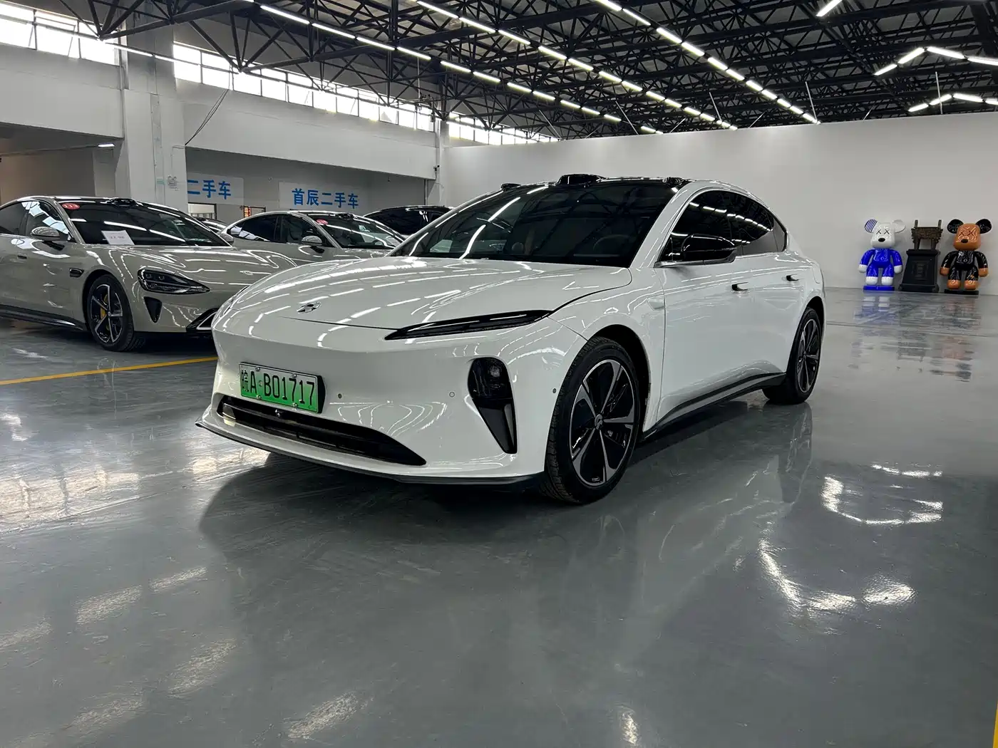 NIO NIO ET5