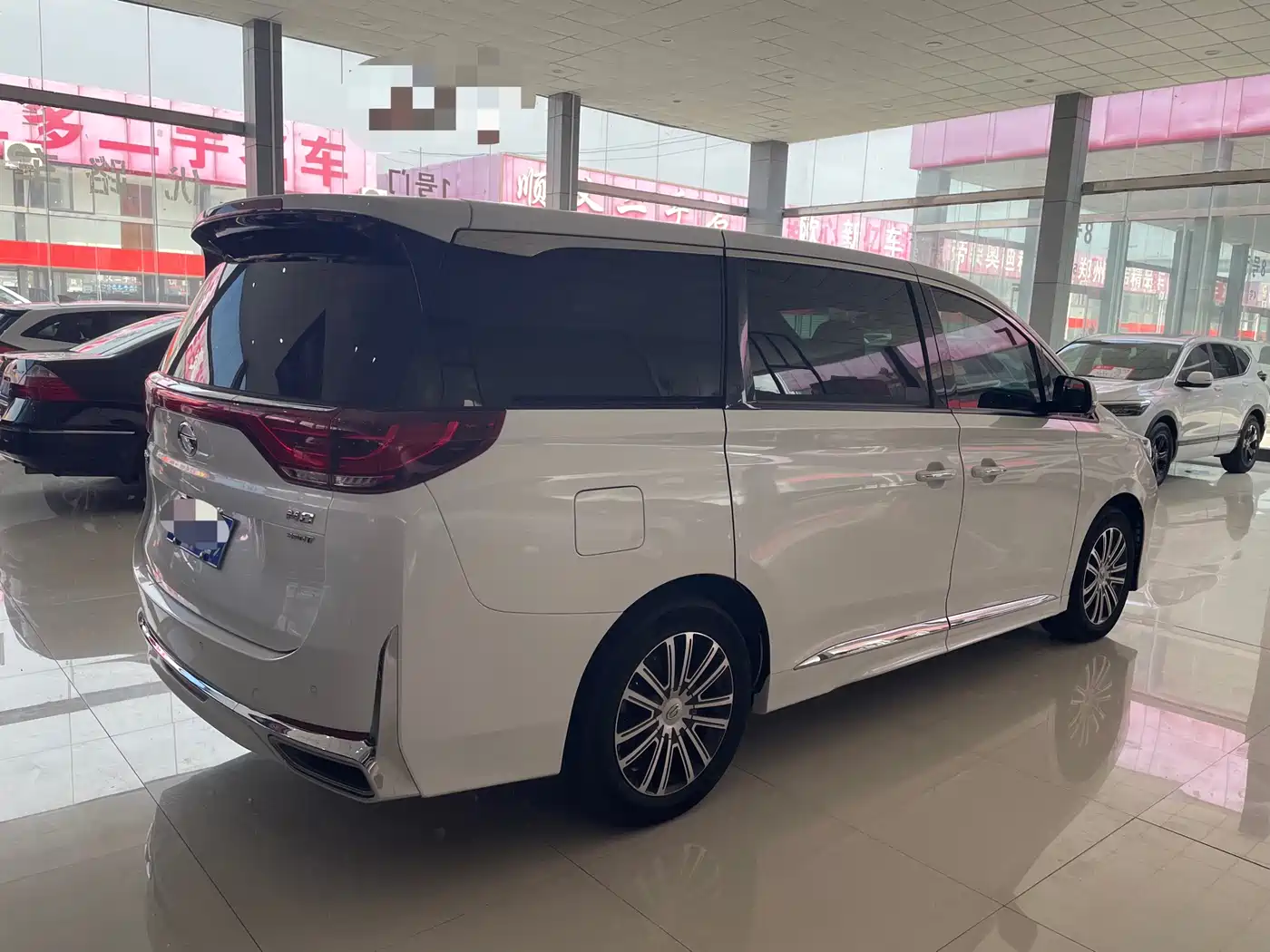 GAC Trumpchi Trumpchi M8 2021 Leading Show Series 390T Ultimate Edition фото 14