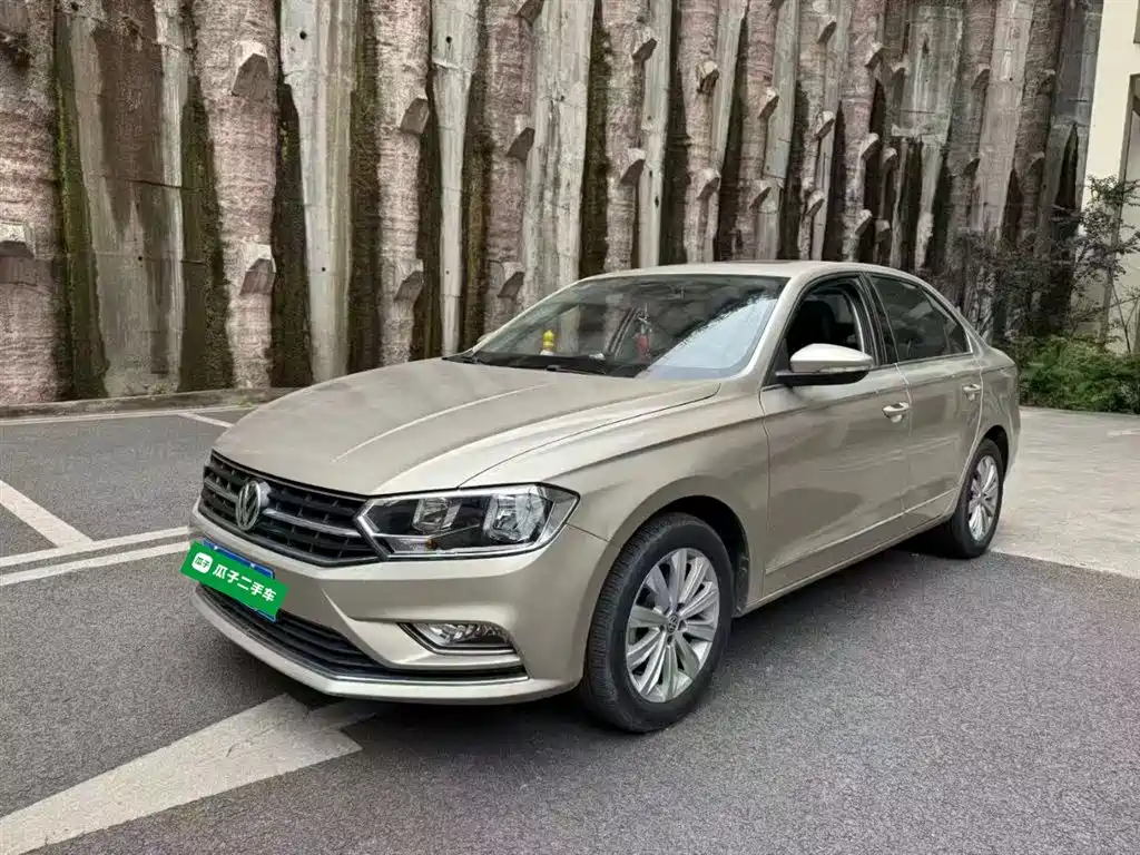 Volkswagen Bora 2018 1.5L Manual Comfort фото 2