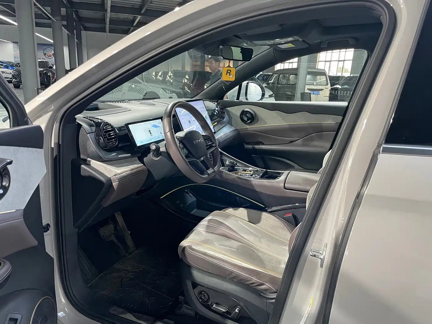 BYD Frigate 07 2023 2024 Glory Edition DM-i 205KM Flagship