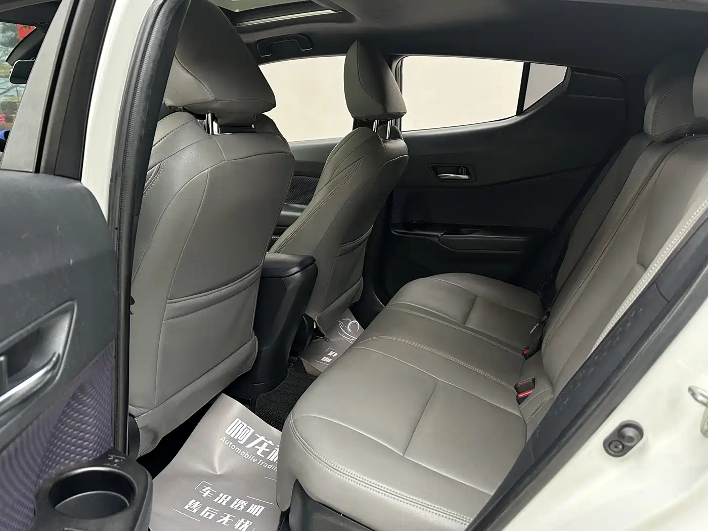 Toyota IZOA 2020 2.0L Yi Xiang Edition фото 10