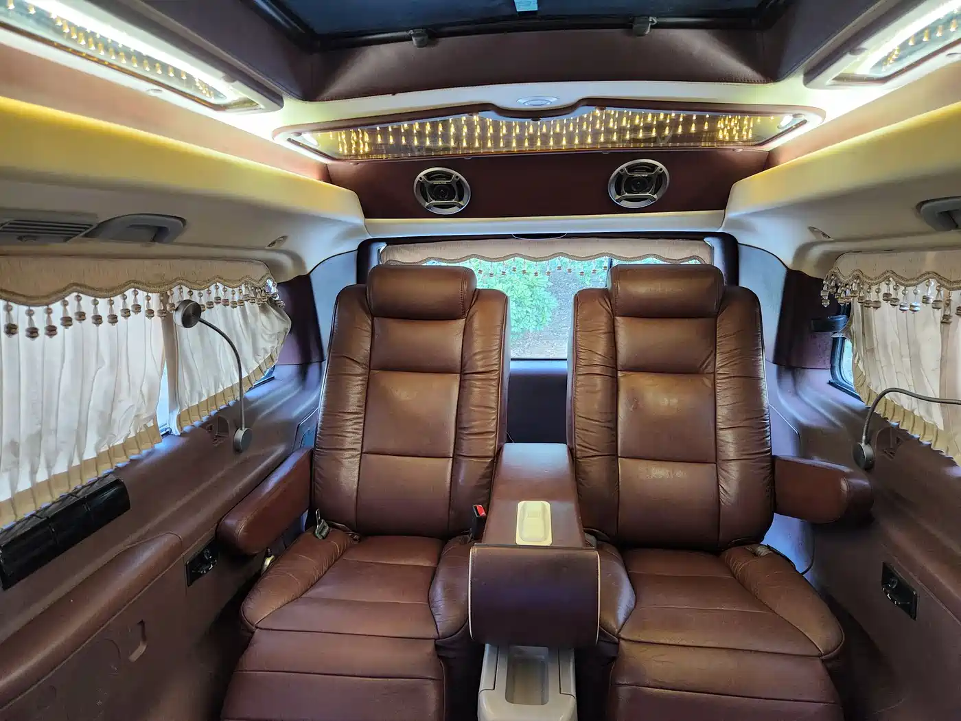 Mercedes-Benz Vito 2013 Model 3.0L Elite Edition фото 11