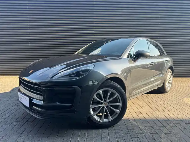 Porsche Macan 2022 Macan 2.0T — фото 1