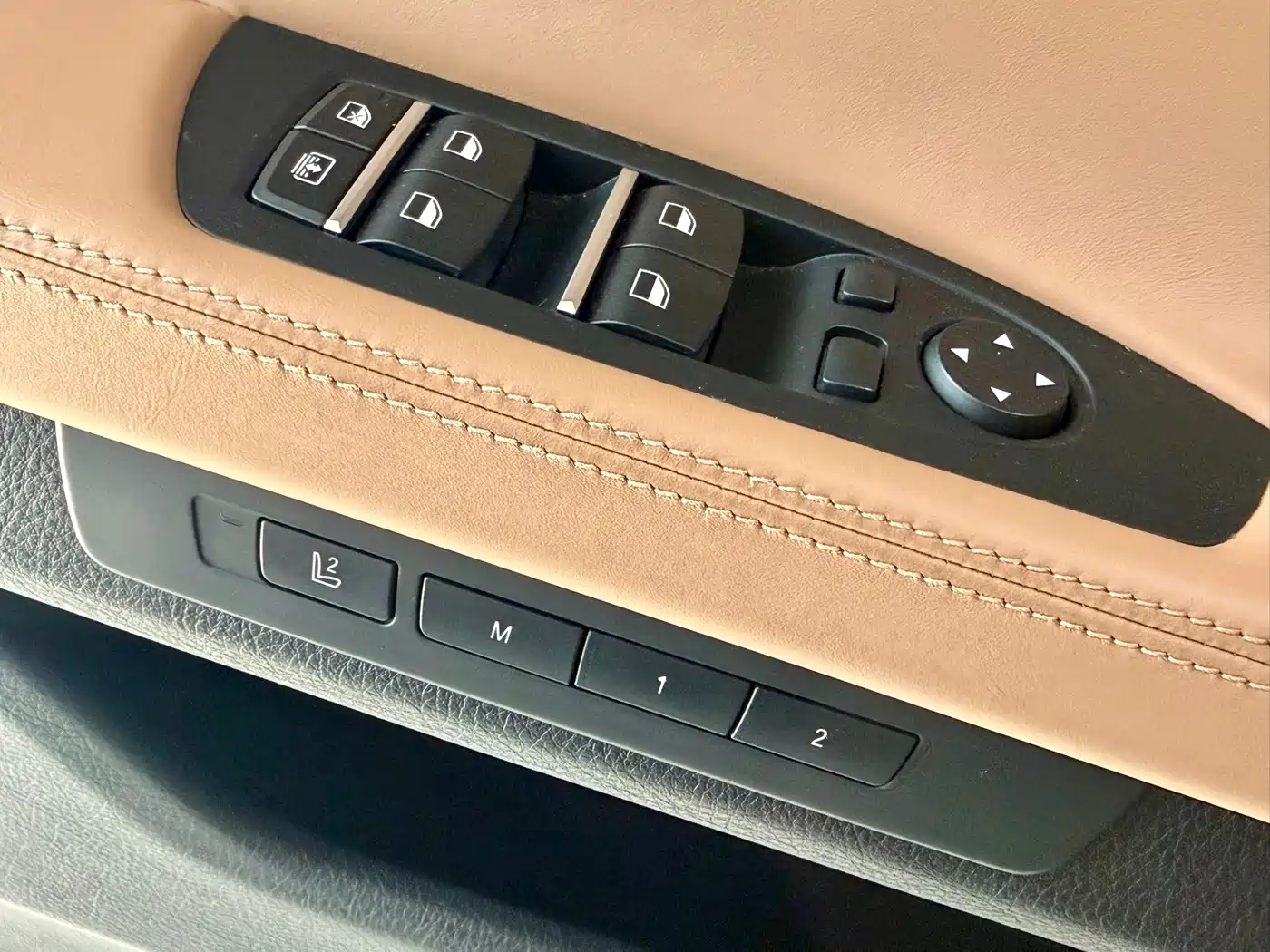 BMW 7 Series 2013 Model 760Li фото 17