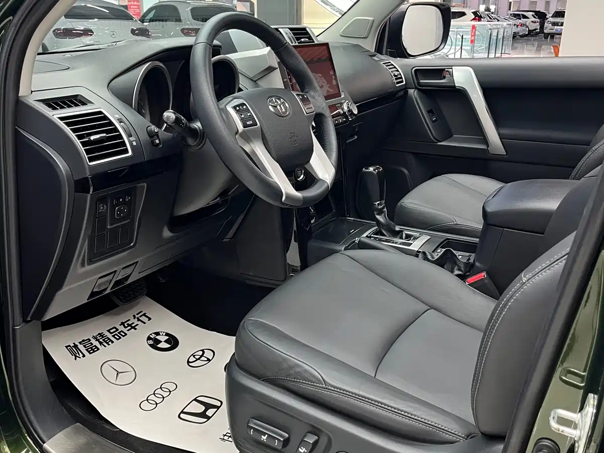 Toyota Prado 2016 2.7L Auto Standard Edition фото 7