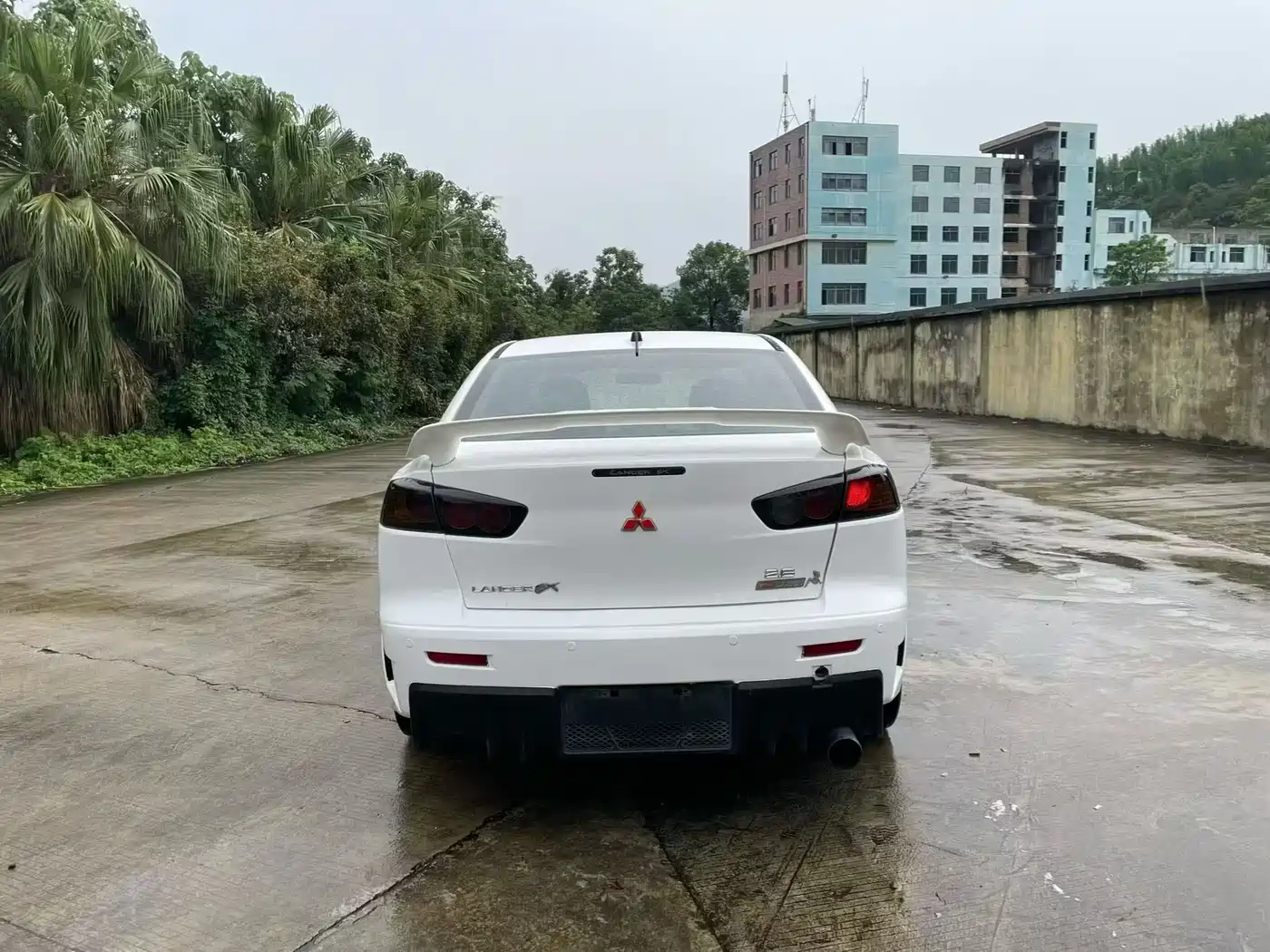 Mitsubishi Lancer EX 2013 2013 Fashion Edition 1.8L CVT Comfort