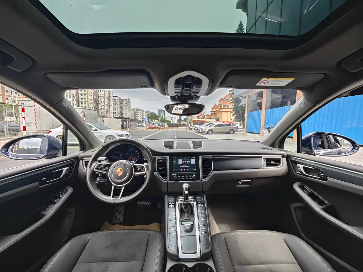 Porsche Macan 2017 Macan 2.0T фото 13