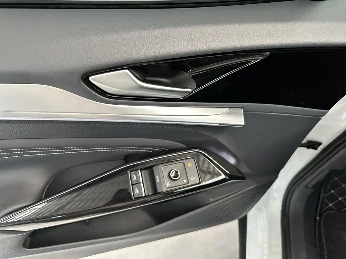 Volkswagen ID.4 CROZZ 2025 Pure Enjoyment Edition фото 5