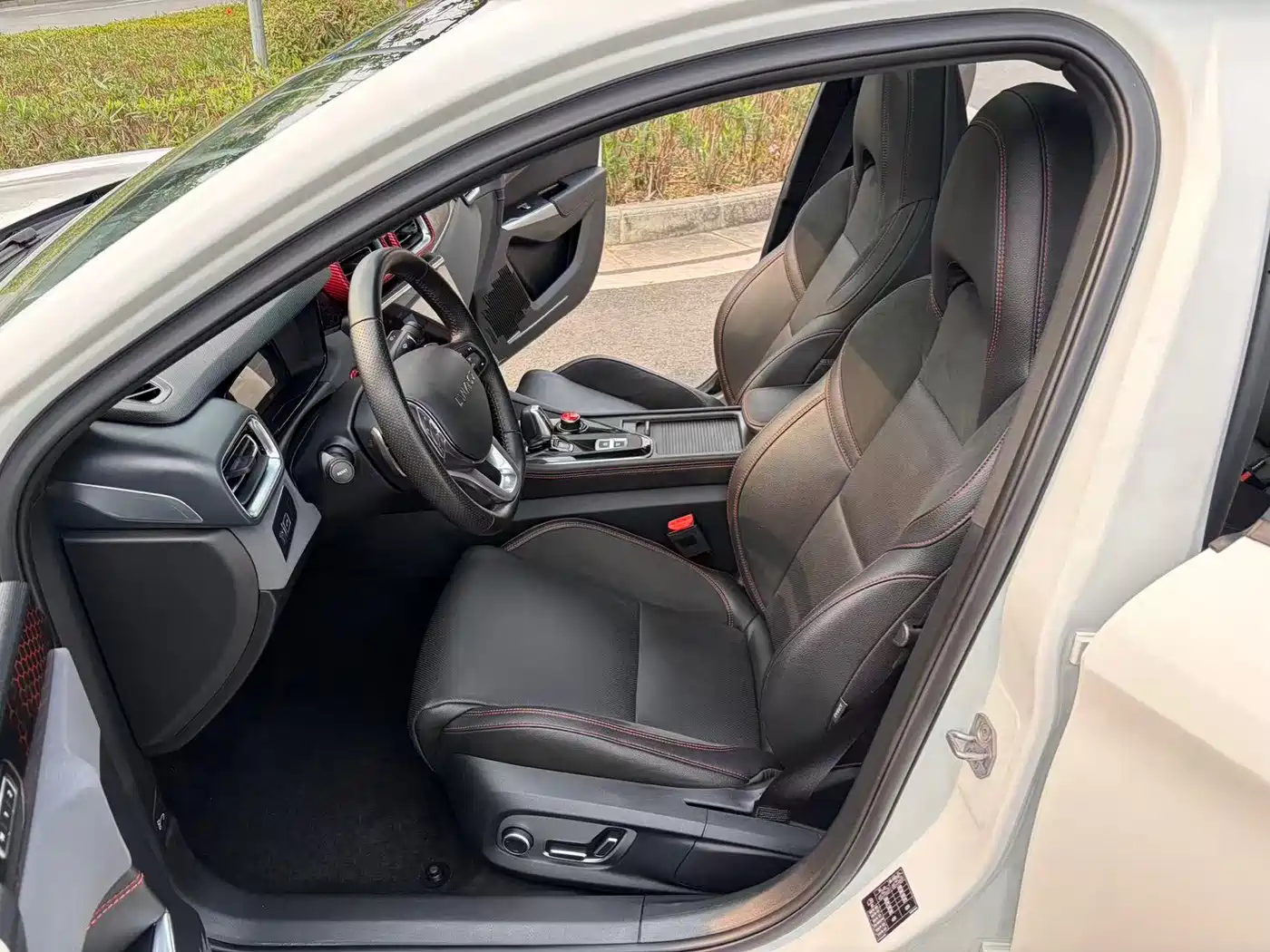 Lynk & Co 03 2019 2.0TD Auto Power Pro Version фото 7