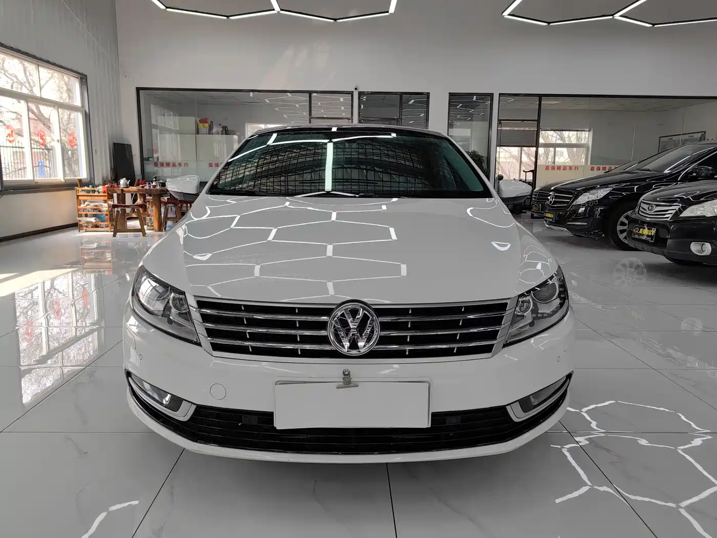 Volkswagen FAW-Volkswagen CC 2018 2.0TSI Luxury фото 2