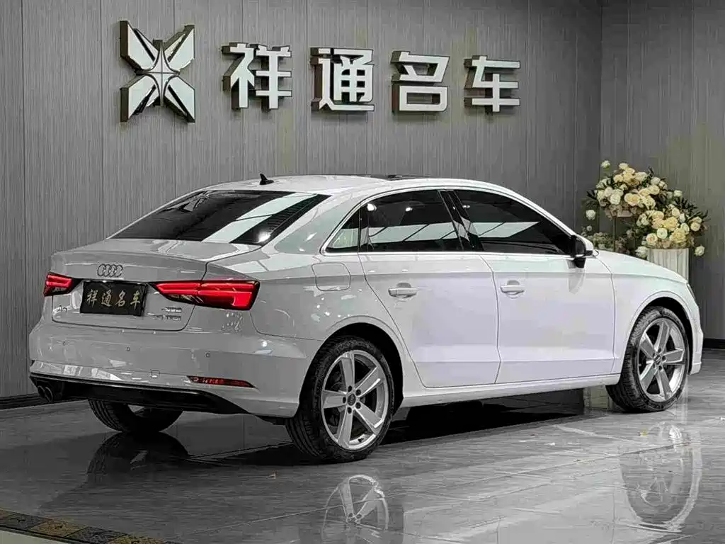 Фото 11 - Audi A3