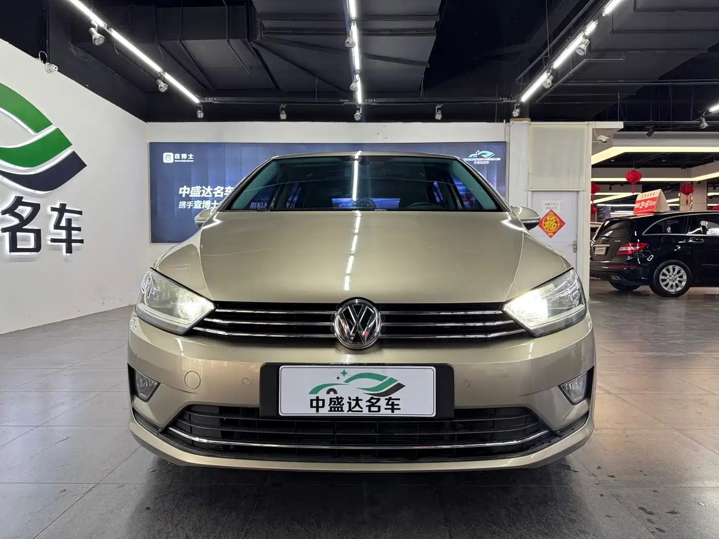 VOLKSWAGEN GOLF*JIAYU