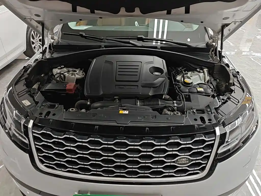 Фото 20 - Land Rover Range Rover Velar