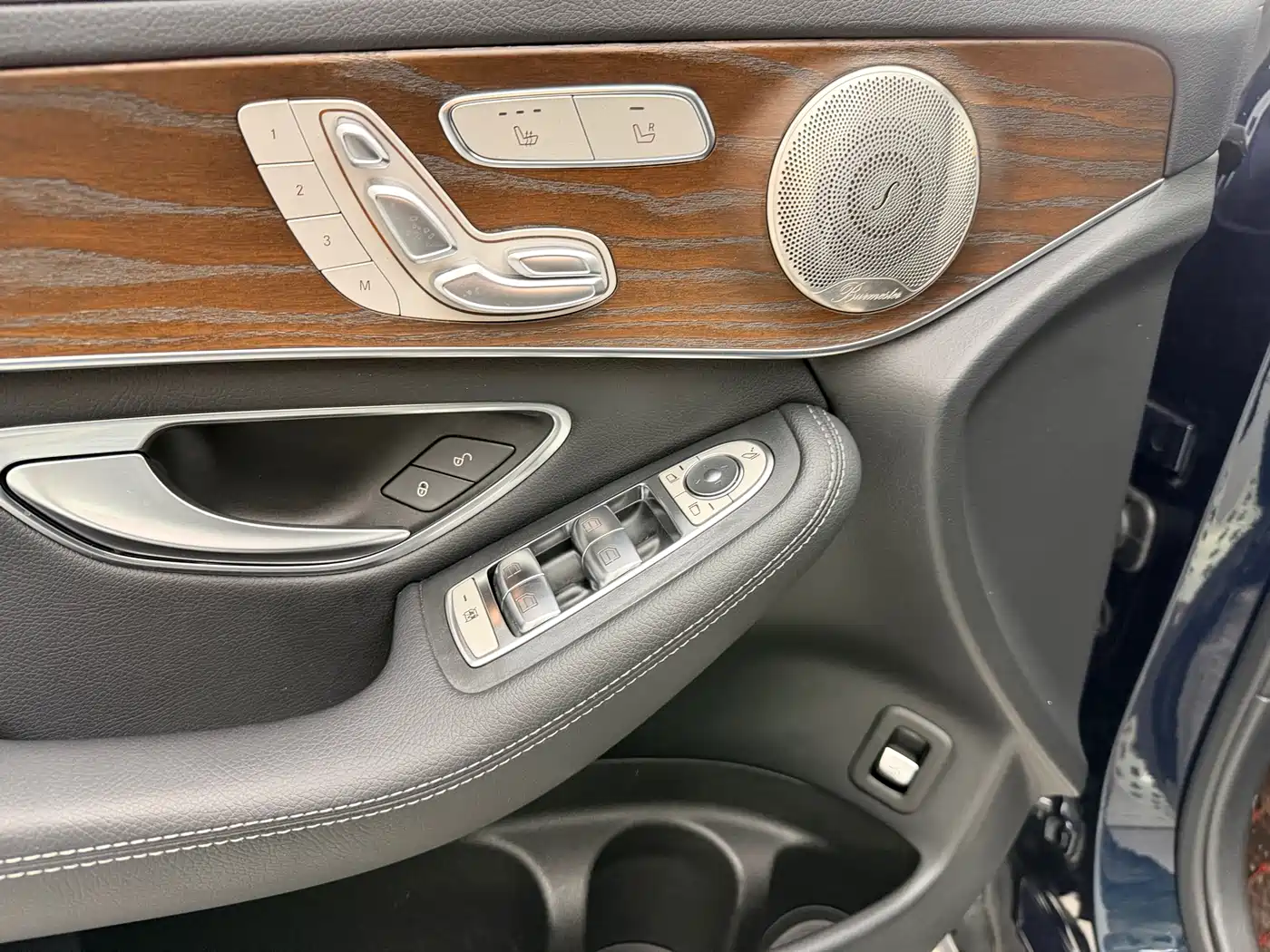 Mercedes-Benz GLC 2022 Model GLC 300 L 4MATIC Dynamic Edition фото 25