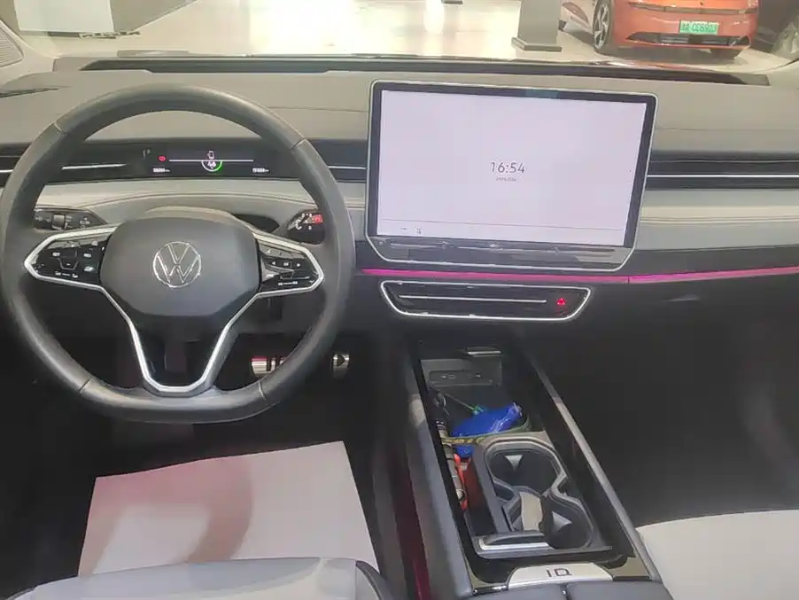 VOLKSWAGEN ID.7 VIZZION