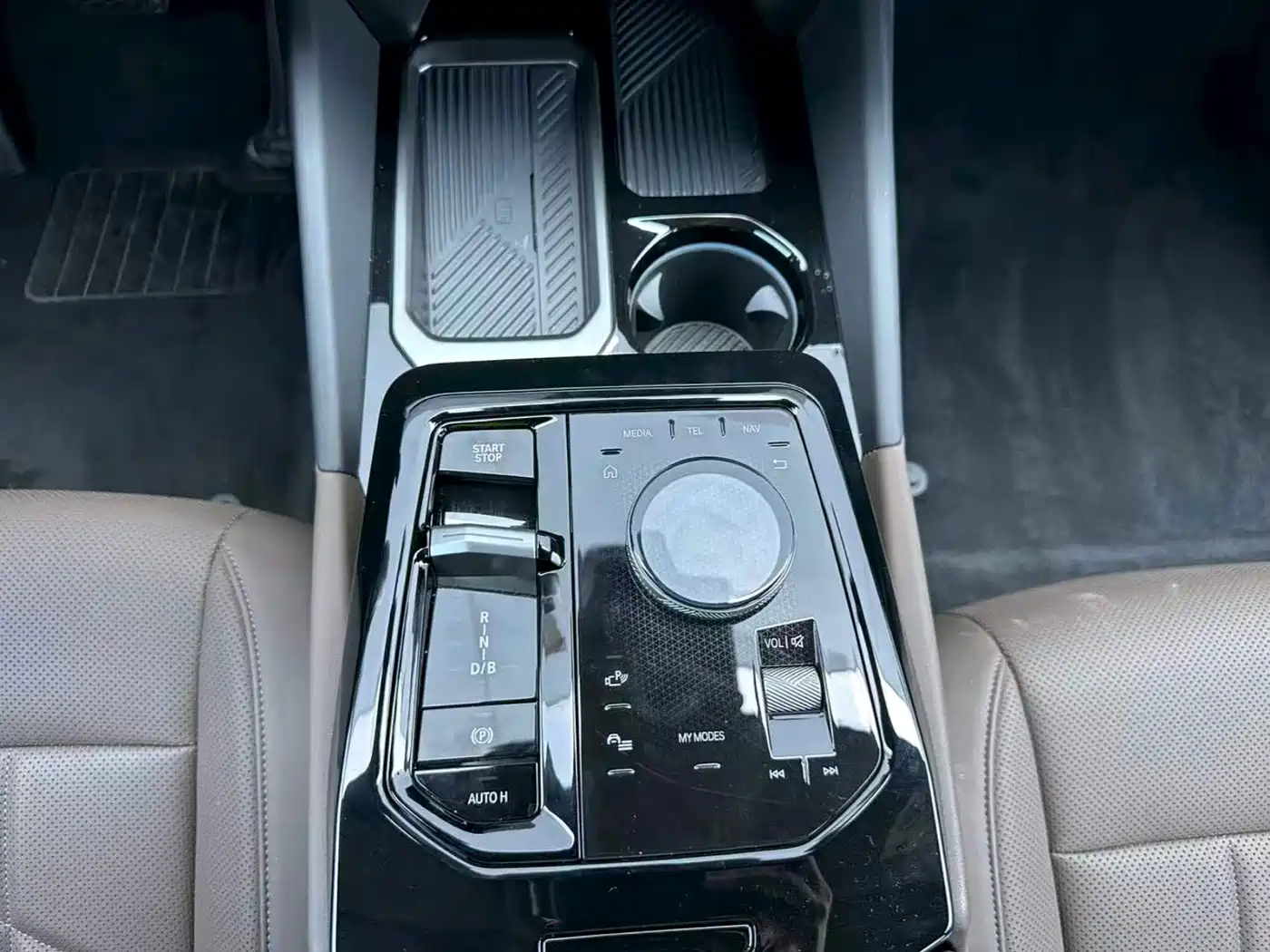 BMW i5 2025 2025 eDrive 35L M Sport Package