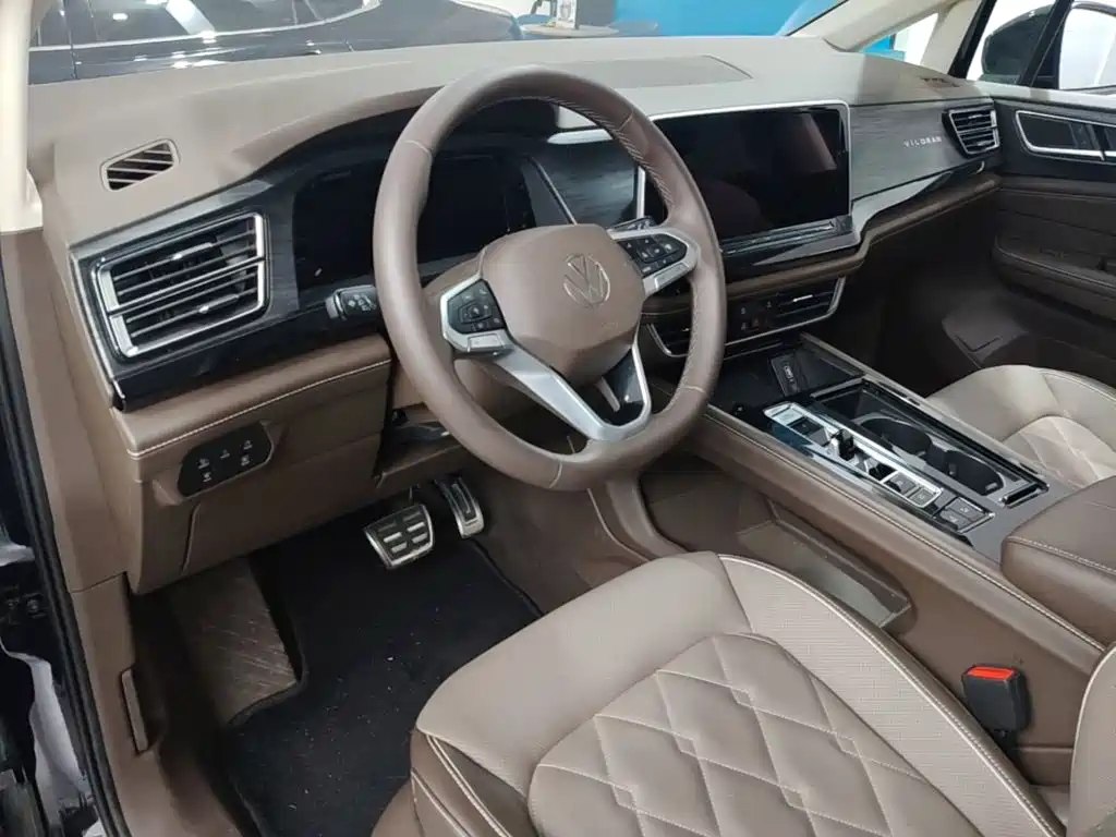 Volkswagen Viloran 2025 2024 380TSI Executive Edition