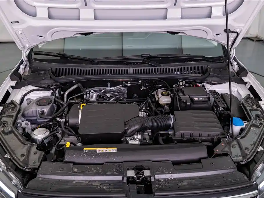 Volkswagen Lavida 2026 Model X-Ray 1.5L Premium Elegance Edition фото 8