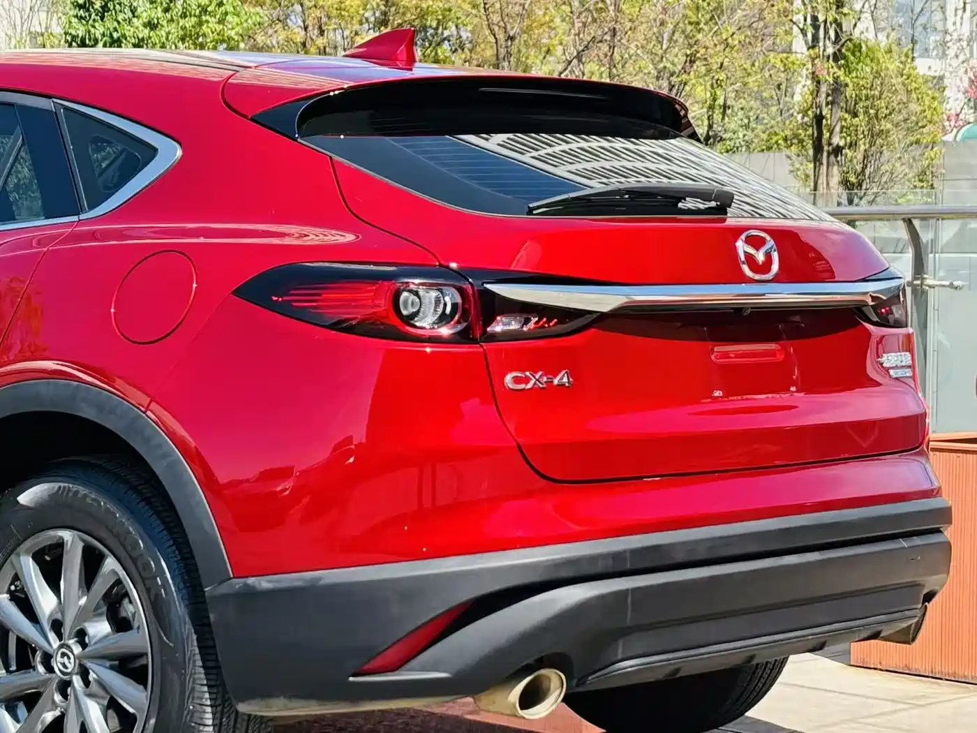 Фото 8 - Mazda CX-4