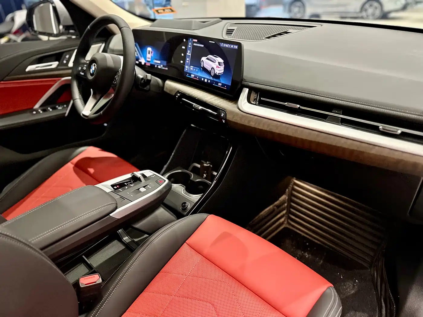 BMW X1 2025 xDrive25Li X Design Package фото 7