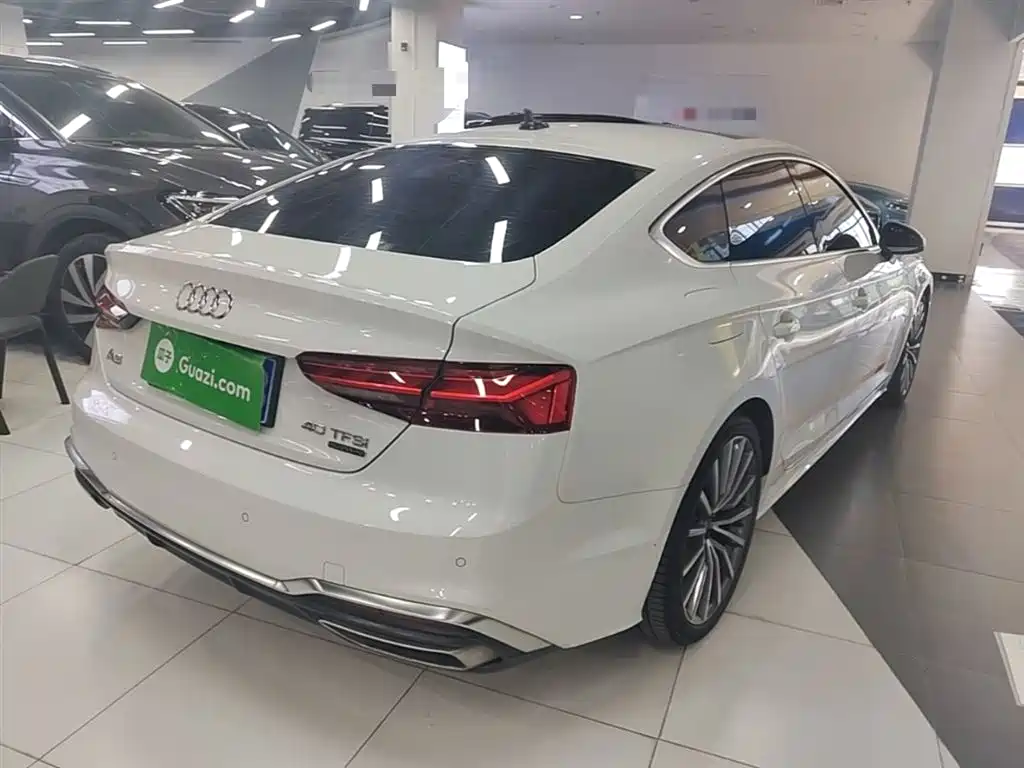 Audi A5 (Import) 2021 Sportback 40 TFSI quattro Luxury Elegance фото 7