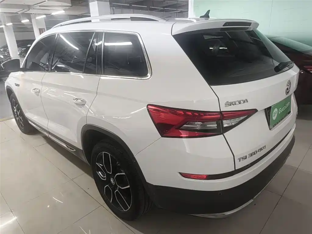 Škoda Kodiaq 2018 TSI380 7-seat AWD Flagship фото 5
