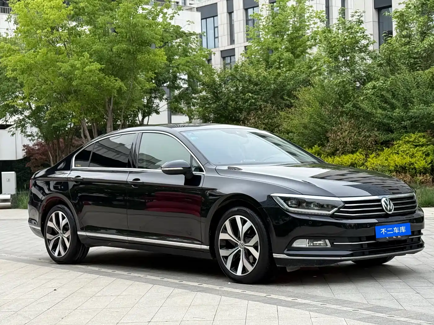 Volkswagen Magotan 2017 380TSI DSG Premium фото 3