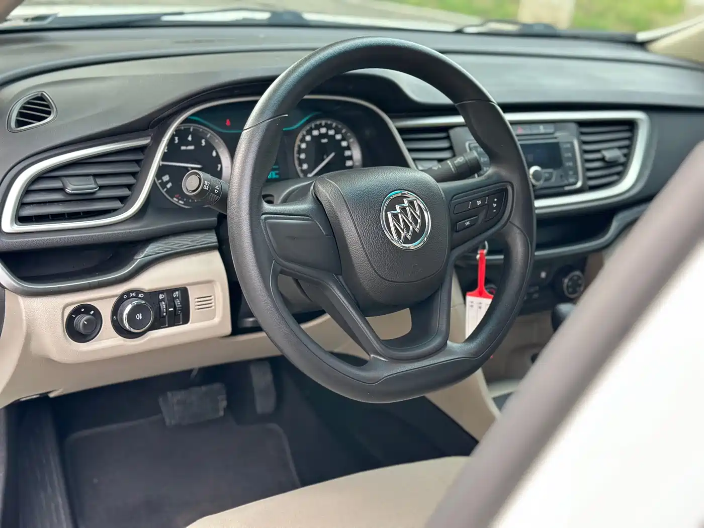 Buick Excelle 2015 15N Automatic Progressive фото 5