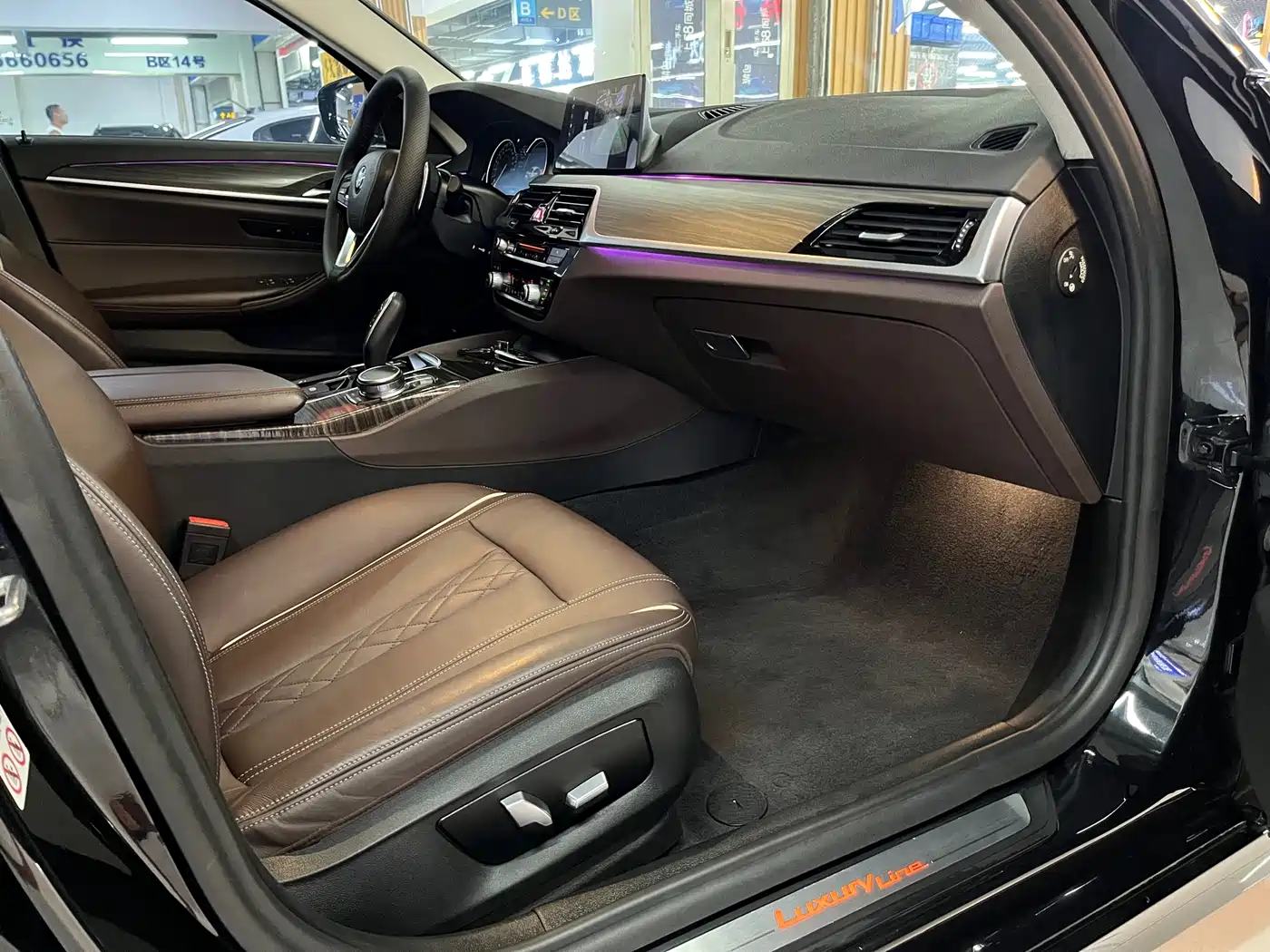 BMW 5 Series 2018 530Li xDrive Luxury Package фото 14