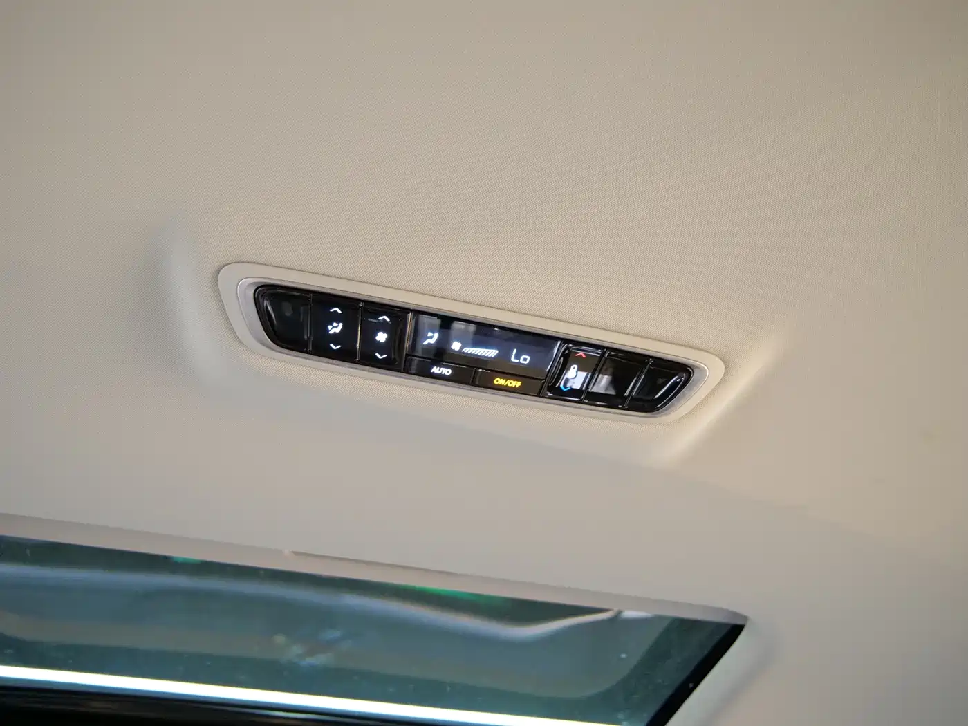 Maxus Maxus G90 2024 2023 2.0T Galaxy 7-seater