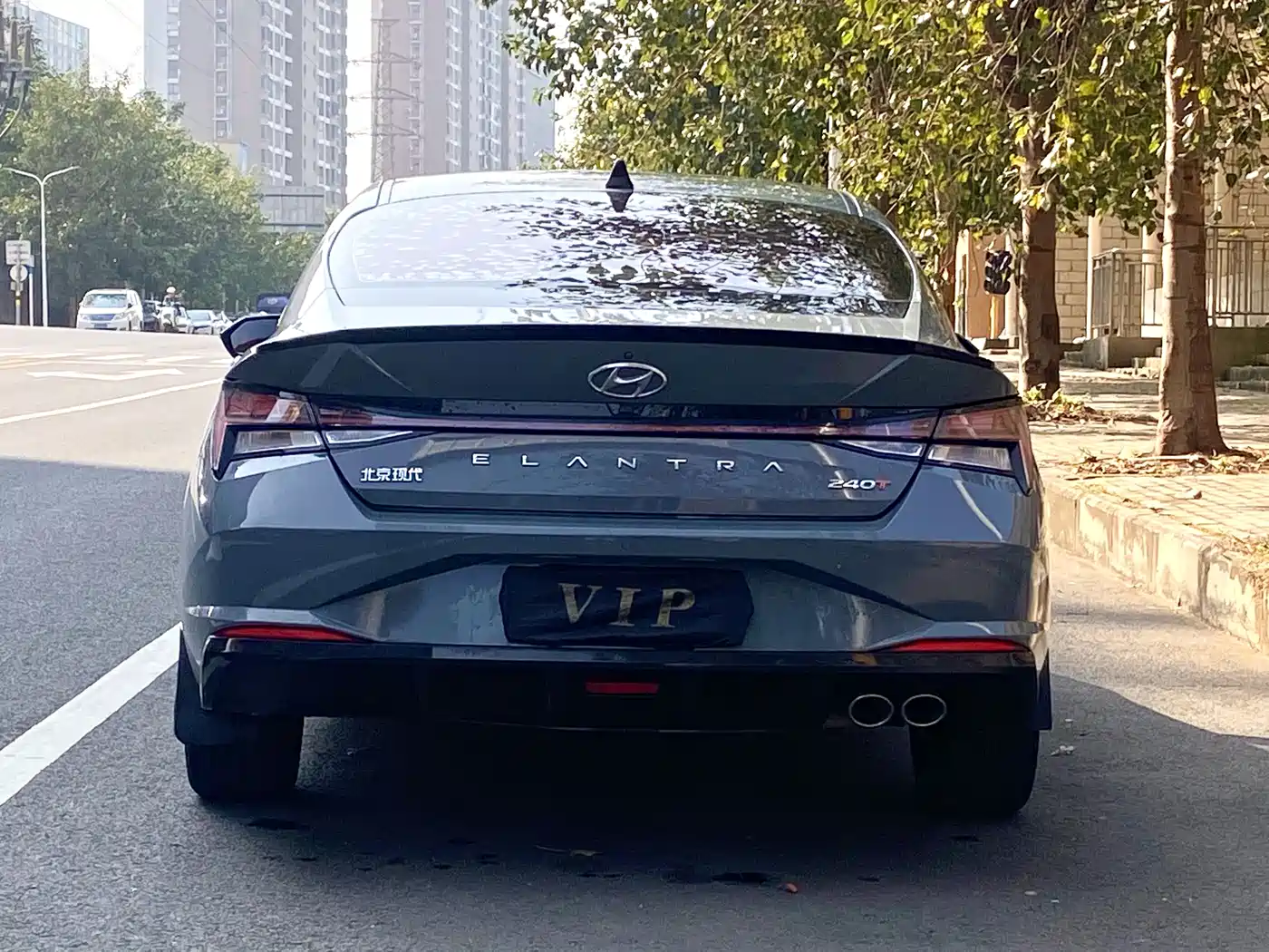 Hyundai Elantra 2022 240TGDi DCT LUX Premium Edition фото 17