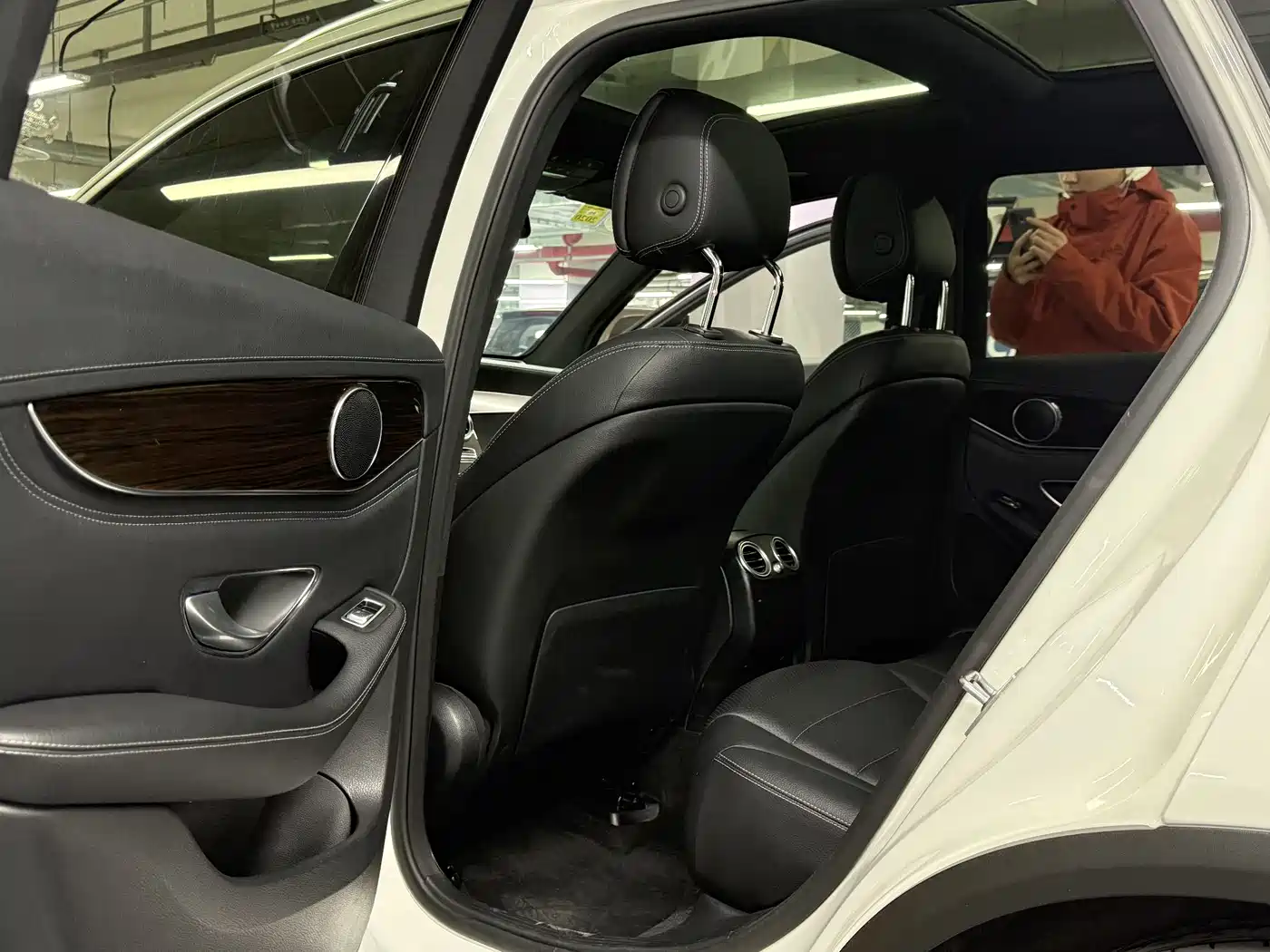 Mercedes-Benz GLC 2017 GLC 260 4MATIC Luxury фото 8