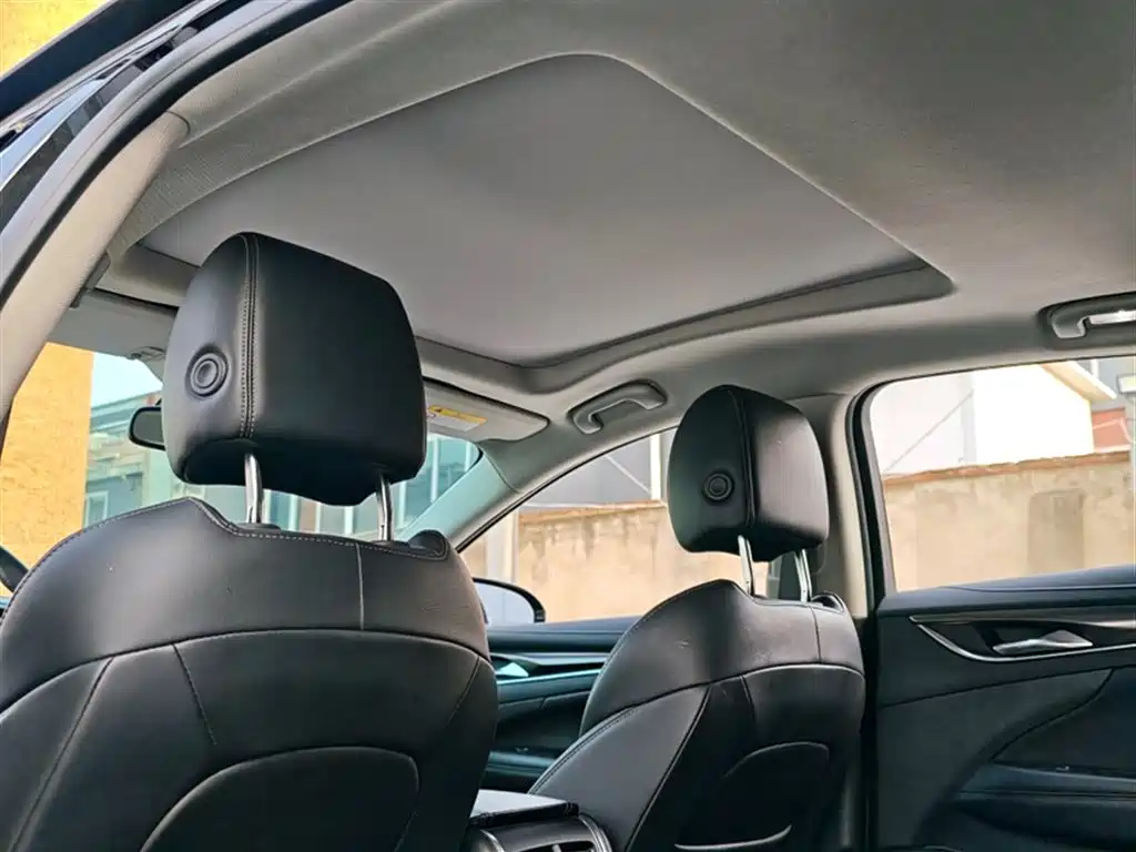 Buick LaCrosse 2022 652T Luxury фото 13