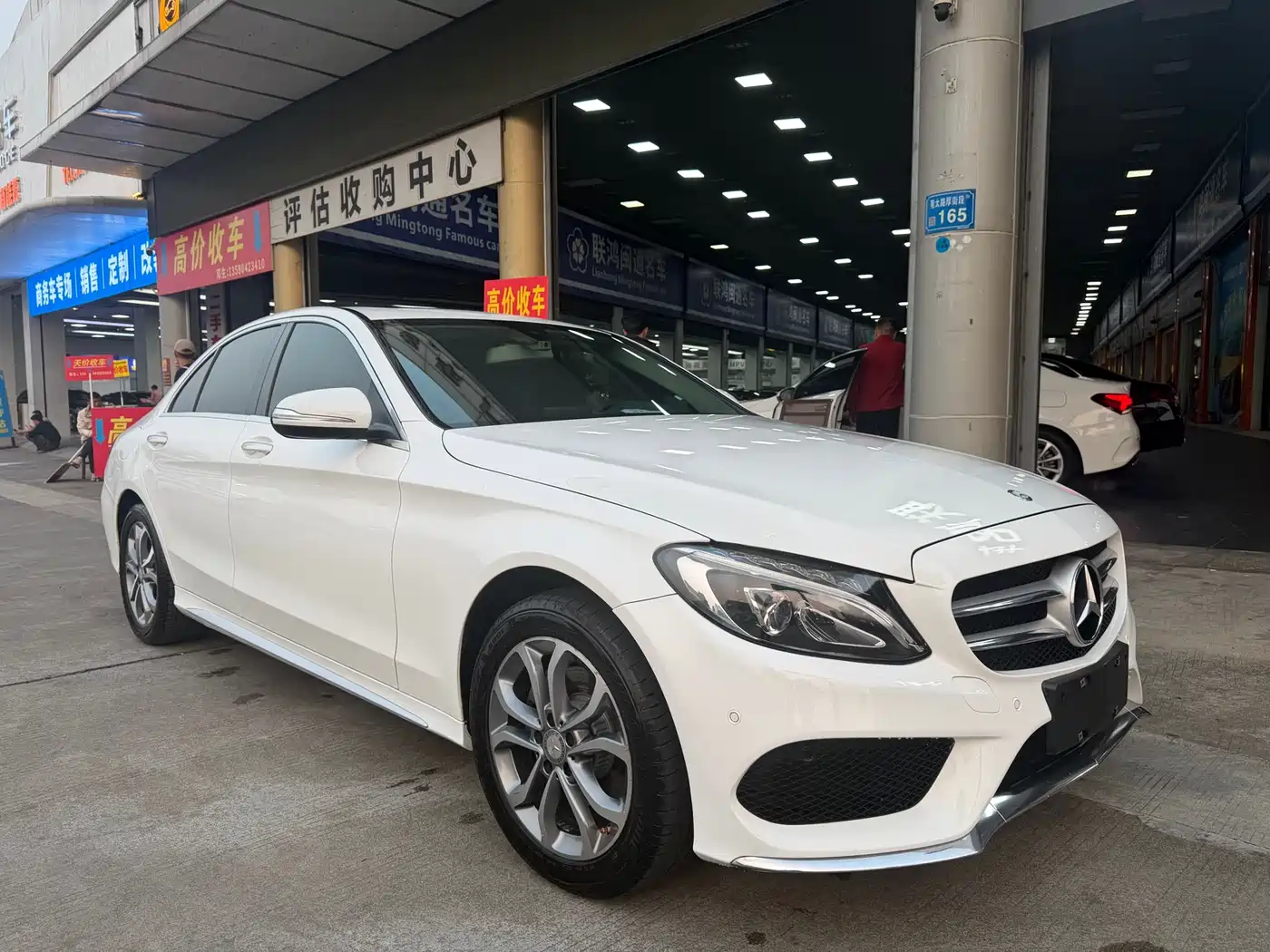 Mercedes-Benz C-Class 2016 C 180 L Sport фото 2