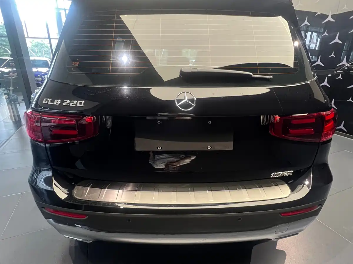 Mercedes-Benz GLB 2025 GLB 220 Dynamic фото 4