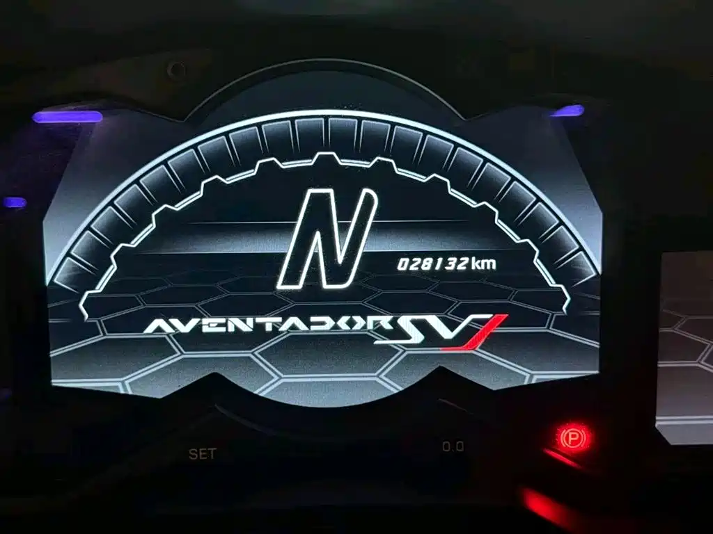 Lamborghini Aventador 2013 2011 LP 700-4