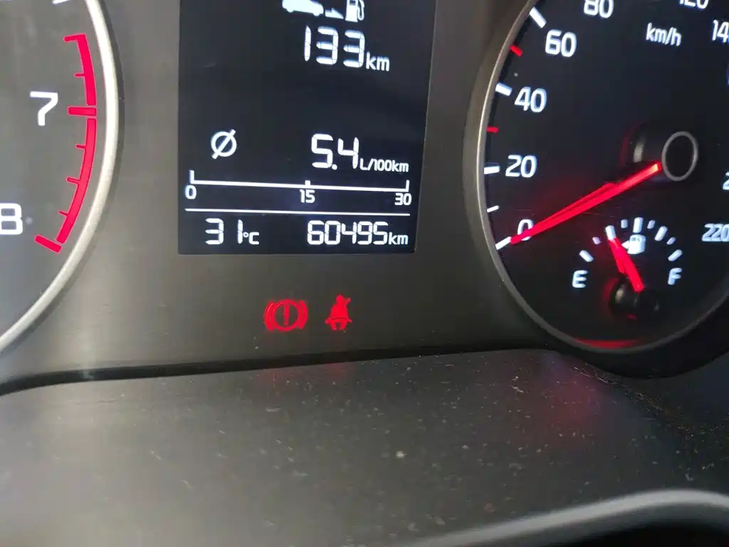 Kia K2 2017 2017 Sedan 1.4L AT GLS