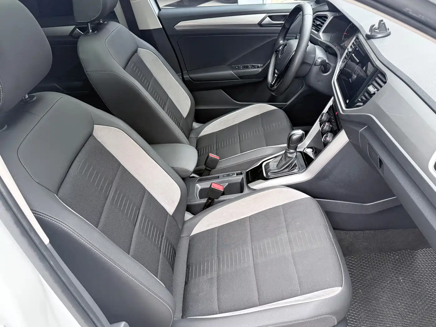 Volkswagen T-ROC 2022 280TSI DSG 2WD Elite PLUS фото 14