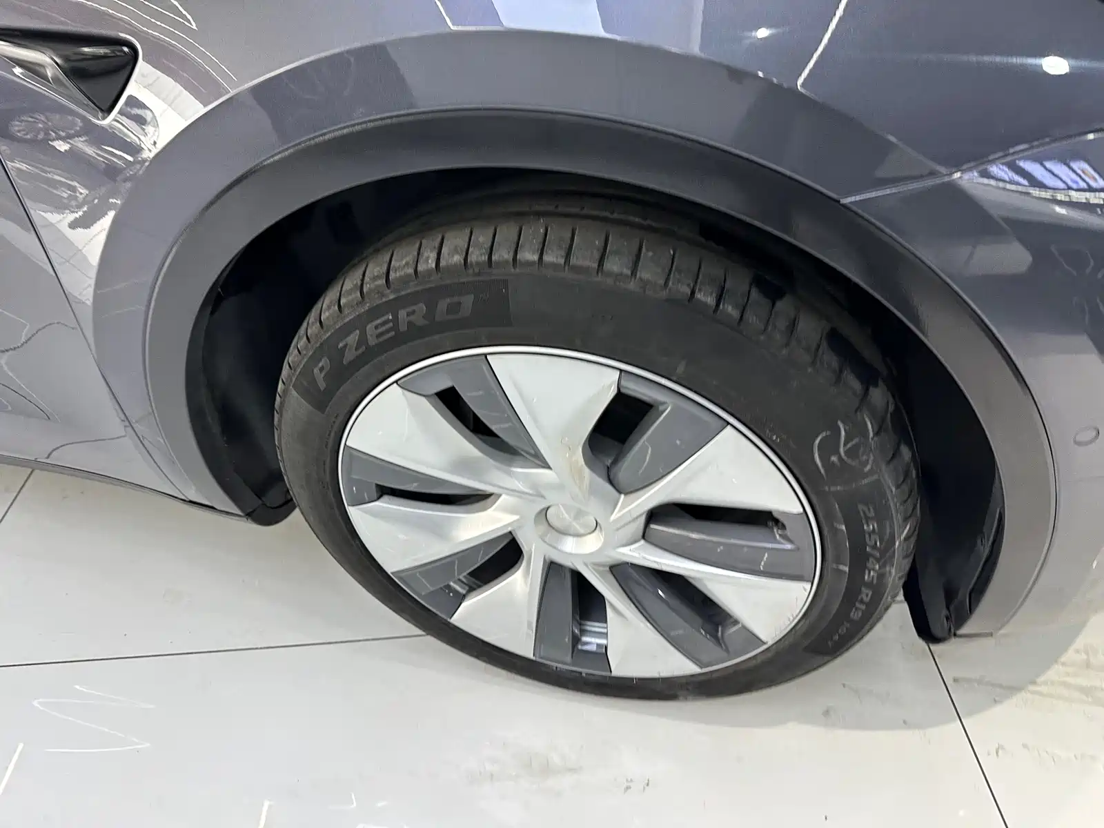 Фото 6 - Tesla Model Y