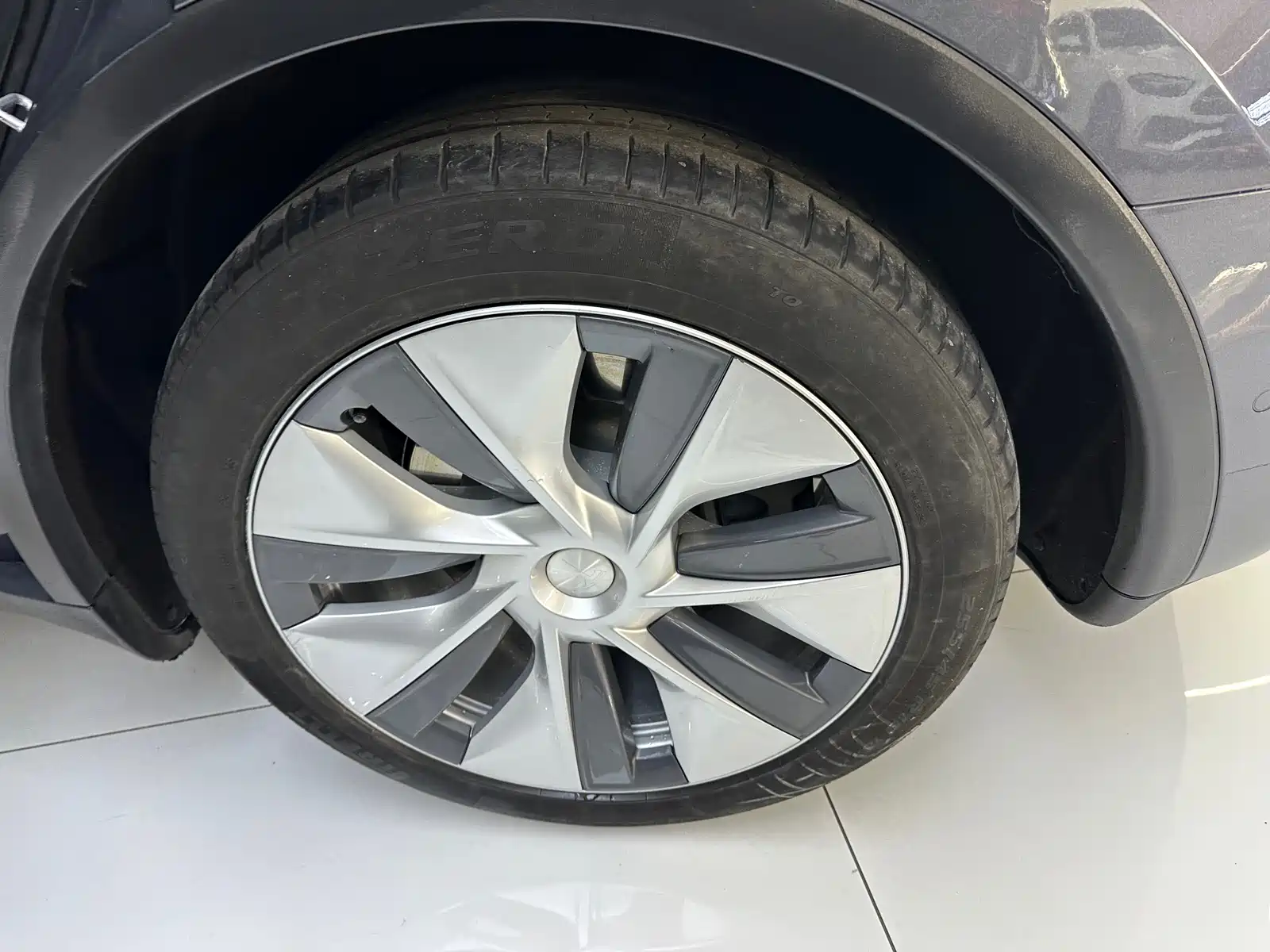 Фото 16 - Tesla Model Y