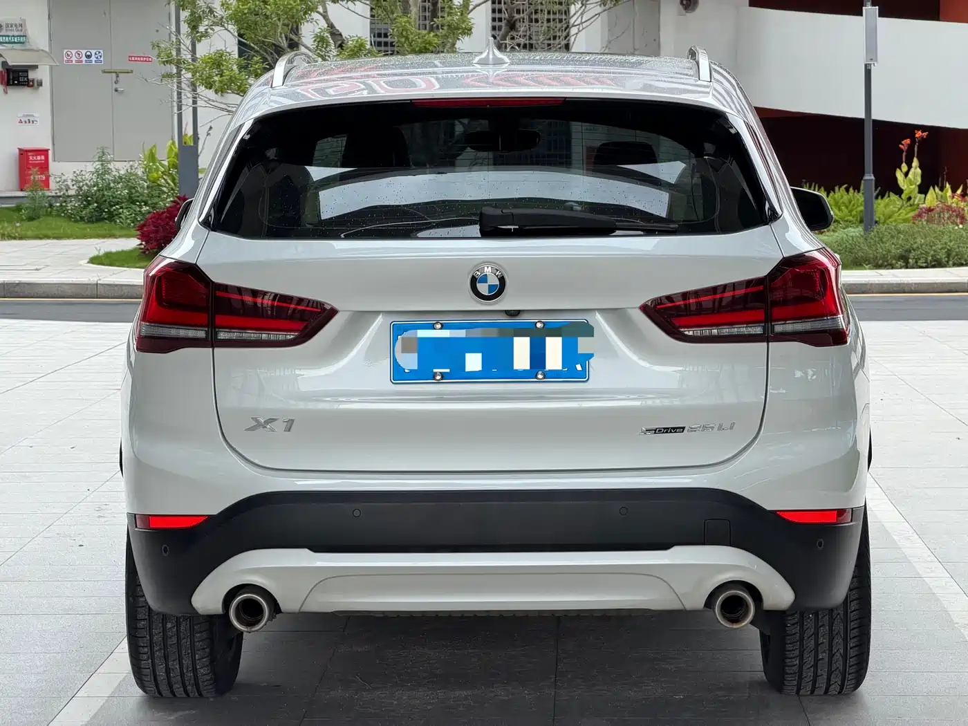 BMW X1 2022 sDrive25Li Leading фото 13