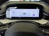 Фото 4 - Geely Preface