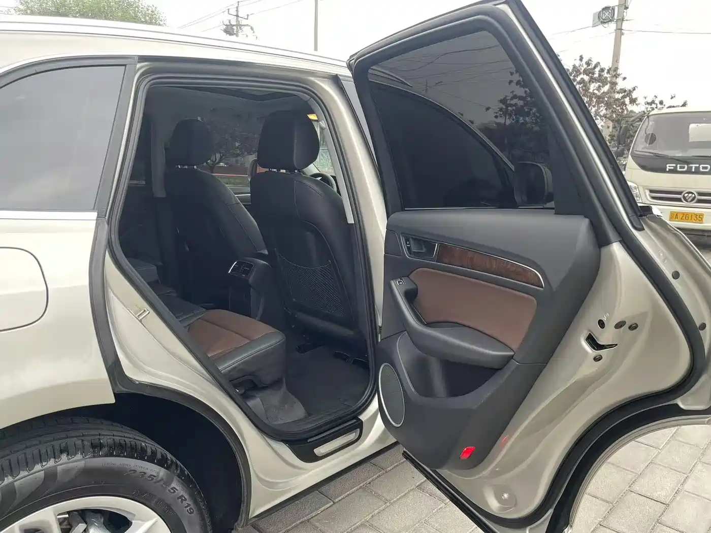 Audi Q5 2016 40 TFSI Comfort Model фото 16