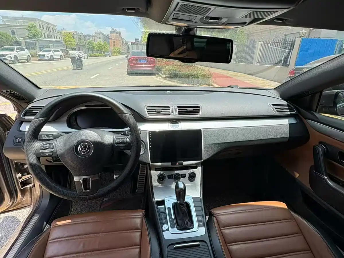 Volkswagen FAW-Volkswagen CC 2013 1.8TSI Luxury фото 9