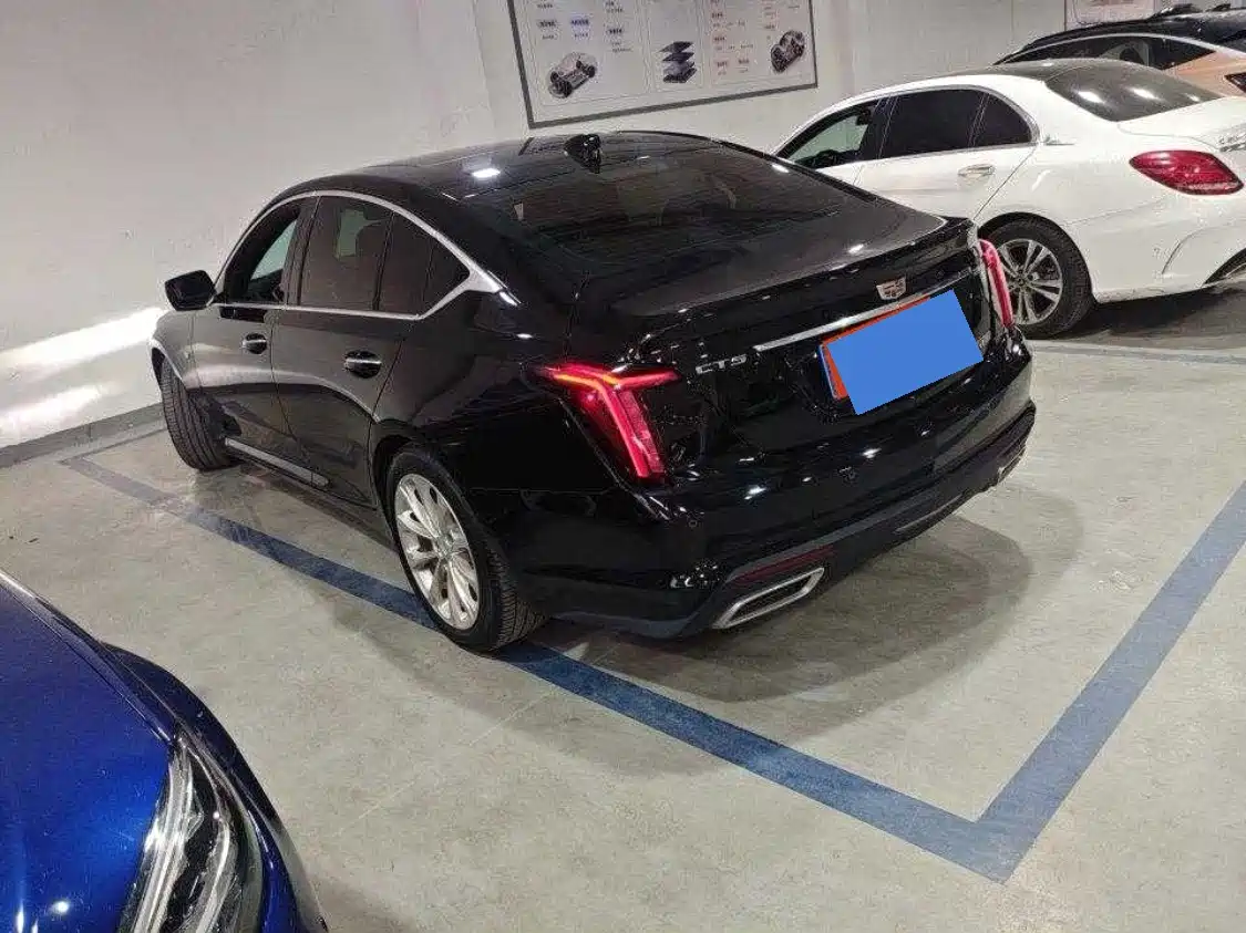CADILLAC CT5