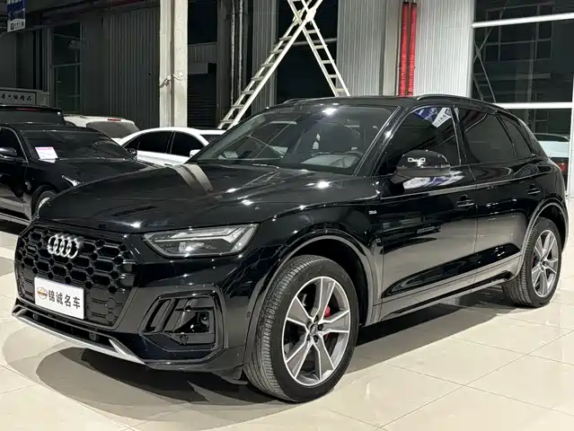 AUDI Q5L 2023