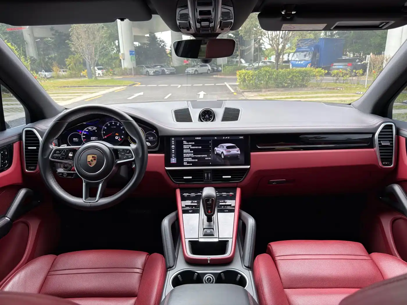 Porsche Cayenne 2019 Cayenne 3.0T фото 12