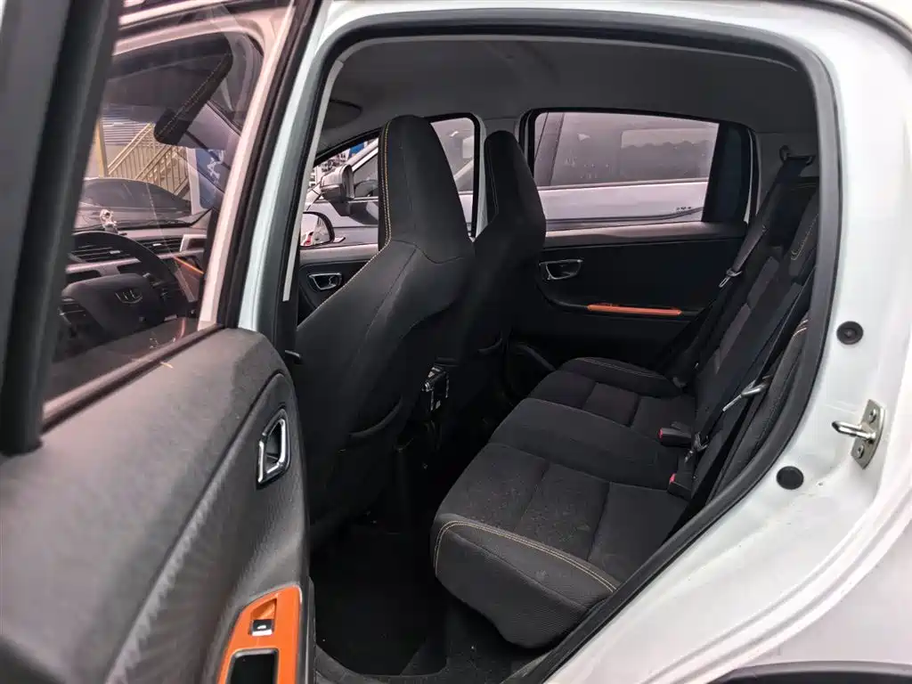 Geely Yuanjing X1 2018 2017 1.3L Auto Fun Edition