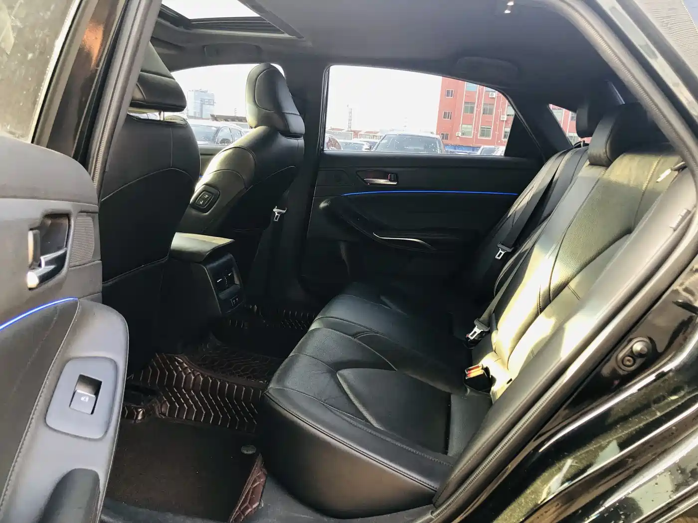 Toyota Avalon 2019 2.0L Luxury Edition (China VI) фото 11